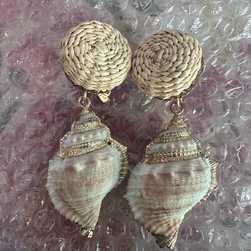 Mercedes Salazar Clip On Shell Earrings